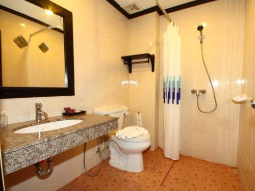 Imagen general del Hotel Az Patong Phuket. Foto 19