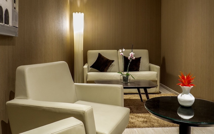 Imagen de la habitación del Hotel Az Zeralda. Foto 6