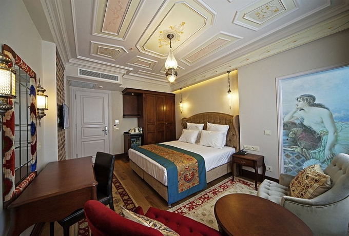 Imagen de la habitación del Hotel Azade Premier. Foto 10