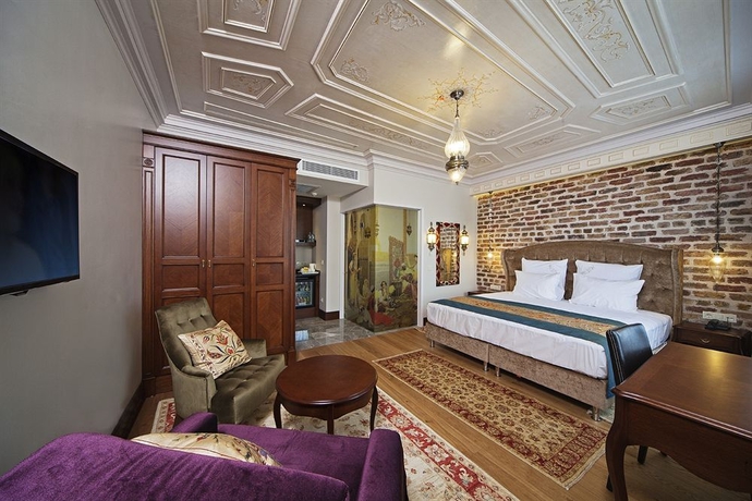 Imagen de la habitación del Hotel Azade Premier. Foto 11