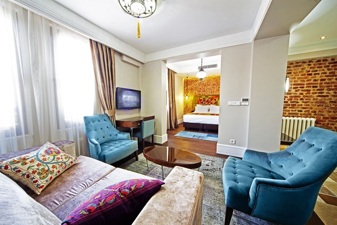Imagen de los interiores del Hotel Azade Suites. Foto 8