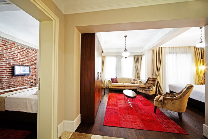 Imagen de los interiores del Hotel Azade Suites. Foto 16