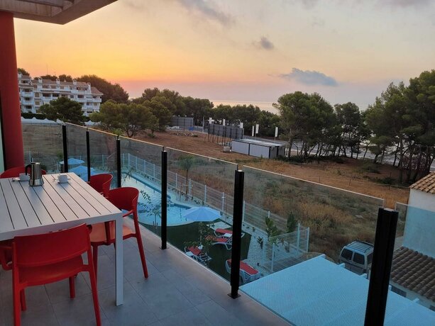 Imagen de la habitación del Hotel Azahar Beach Apartments. Foto 11