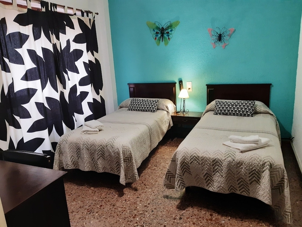 Imagen de la habitación del Hotel Azahar, Oliva . Foto 6