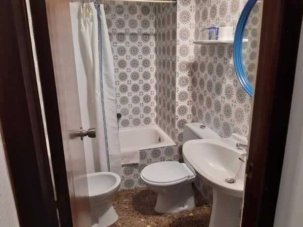 Imagen de la habitación del Hotel Azahar, Oliva . Foto 16