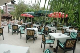 Imagen general del Hotel Azalea Apart Hotel. Foto 3