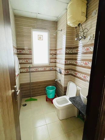 Imagen de la habitación del Hotel Azalea By Oasis Stays. Foto 12