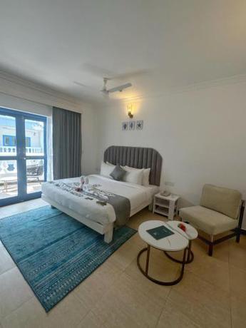 Imagen de la habitación del Hotel Azalea By Stone Wood. Foto 19