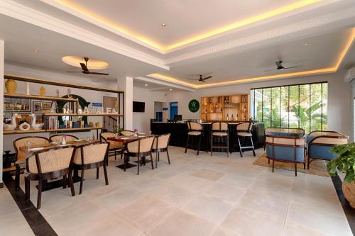 Imagen general del Hotel Azalea By Stone Wood. Foto 2