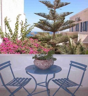 Imagen general del Hotel Azalea. Foto 3