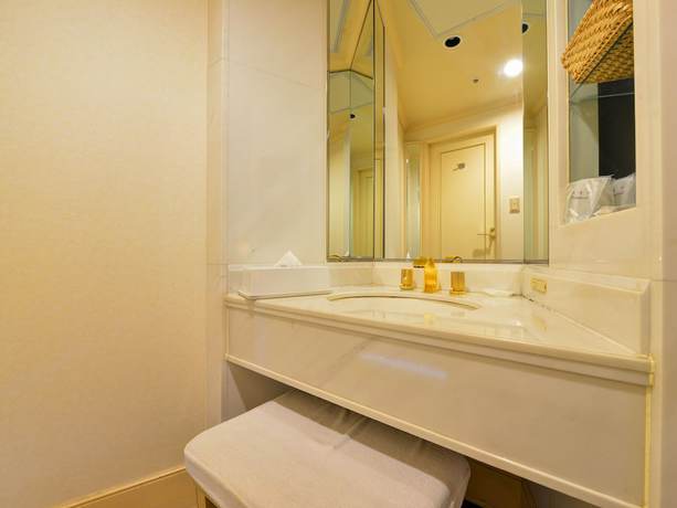 Imagen de la habitación del Hotel Azalea, Tsu. Foto 9