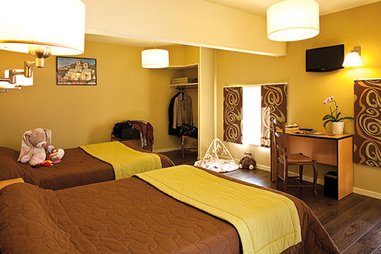 Imagen de la habitación del Hotel Azalées. Foto 4