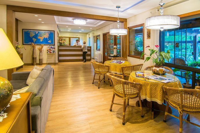 Imagen de los interiores del Hotel Azaleia. Foto 19