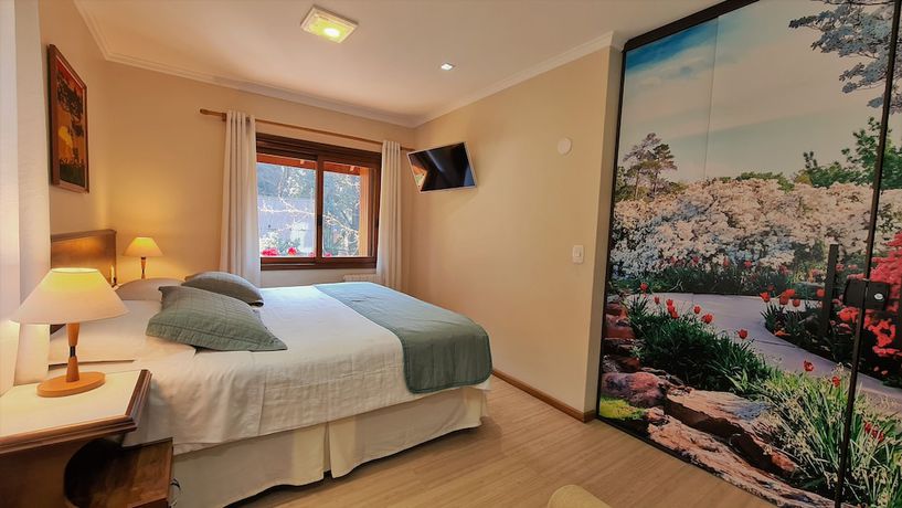 Imagen de la habitación del Hotel Azaleia. Foto 12