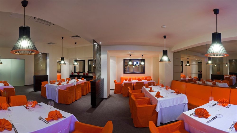 Imagen de los interiores del Hotel Azalia Balneo and Spa. Foto 11