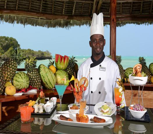 Imagen del bar/restaurante del Hotel Azao Resort and Spa. Foto 4