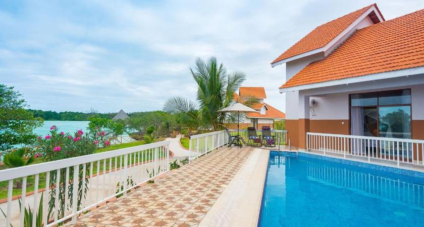 Imagen de la habitación del Hotel Azao Resort and Spa. Foto 13