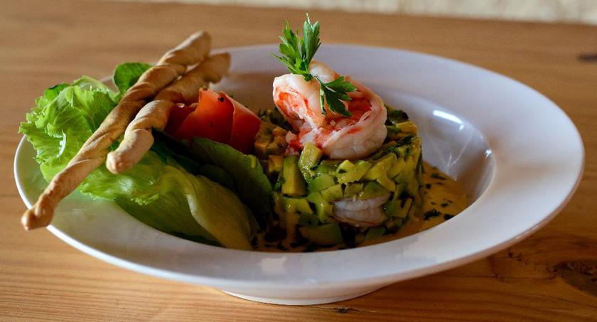 Imagen del bar/restaurante del Hotel Azao Resort and Spa. Foto 5