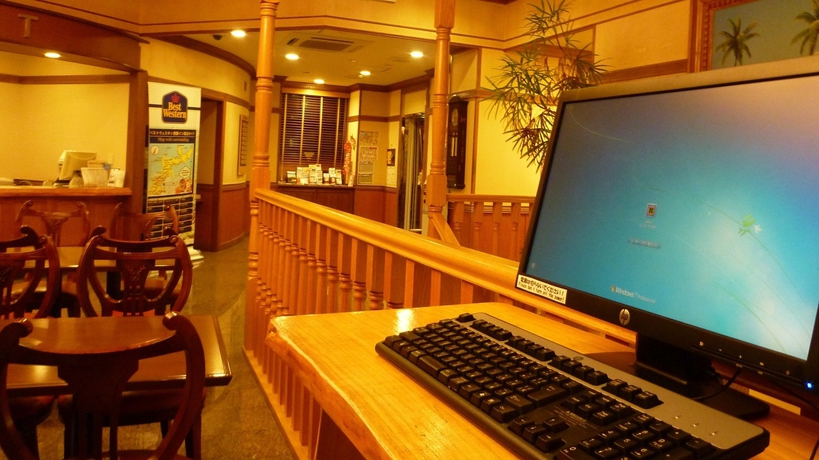 Imagen de los interiores del Hotel Azat Naha. Foto 9