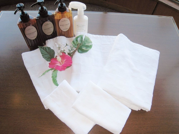 Imagen de la habitación del Hotel Azat Naha. Foto 5