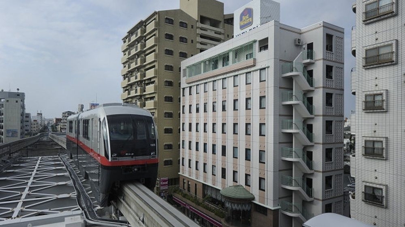 Imagen de los exteriores del Hotel Azat Naha. Foto 7