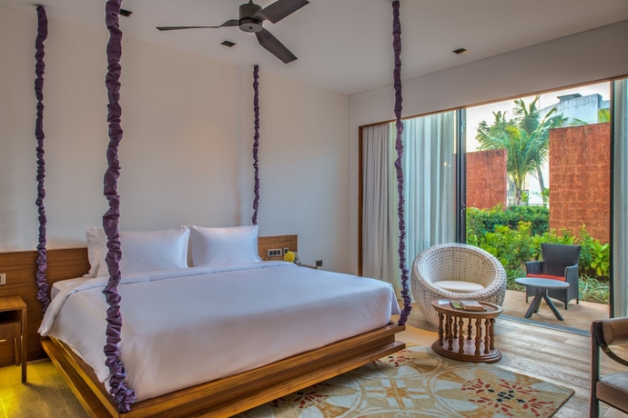 Imagen de la habitación del Hotel Azaya Beach Resort. Foto 10