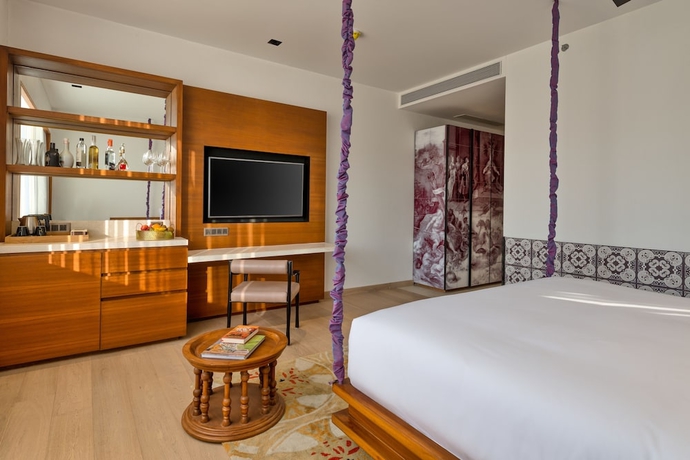 Imagen de la habitación del Hotel Azaya Beach Resort. Foto 12