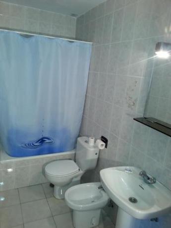 Imagen de la habitación del Hotel Azcona, Noja. Foto 3