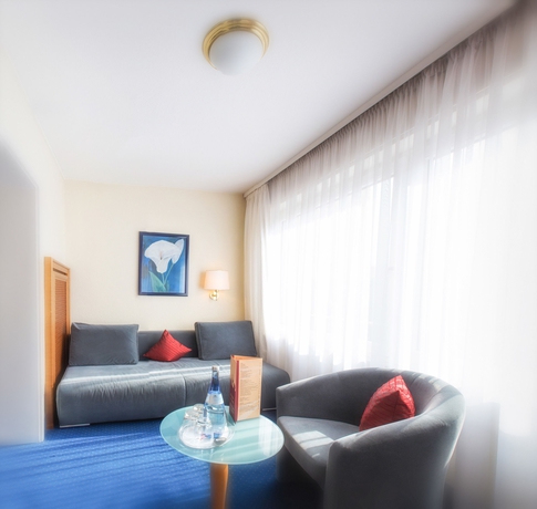 Imagen de la habitación del Hotel Azenberg. Foto 12