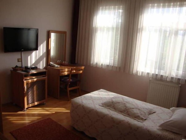 Imagen de la habitación del Hotel Azim Otel. Foto 20