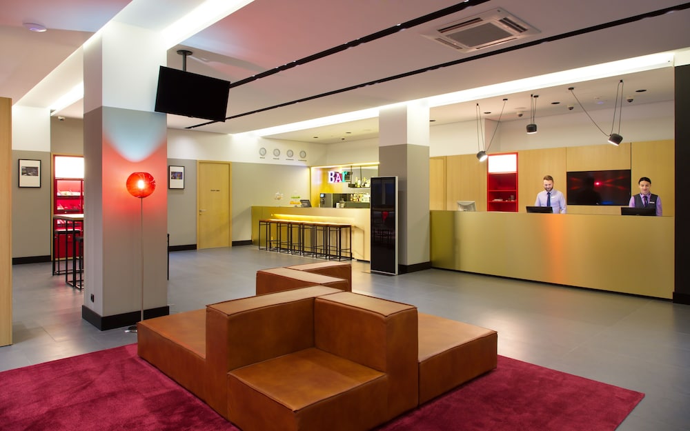 Imagen de los interiores del Hotel Azimut Astrakhan. Foto 18