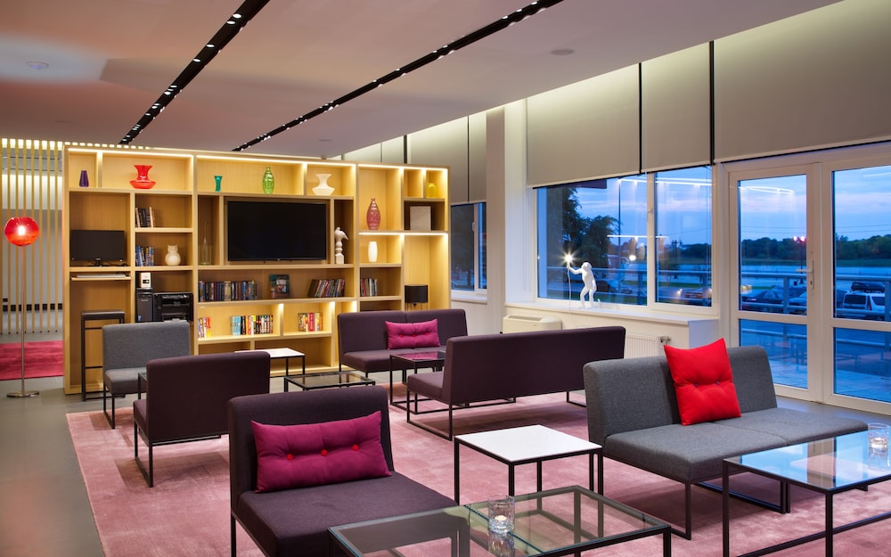 Imagen de los interiores del Hotel Azimut Astrakhan. Foto 20