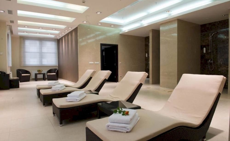 Imagen de la piscina del Hotel Azimut Freestyle Rosa Khutor. Foto 14