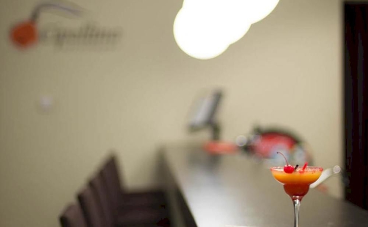 Imagen del bar/restaurante del Hotel Azimut Freestyle Rosa Khutor. Foto 6