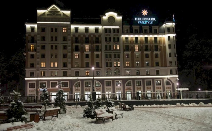 Imagen general del Hotel Azimut Freestyle Rosa Khutor. Foto 4