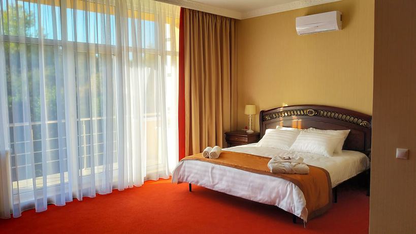 Imagen de la habitación del Hotel Azimut Nalchik. Foto 3