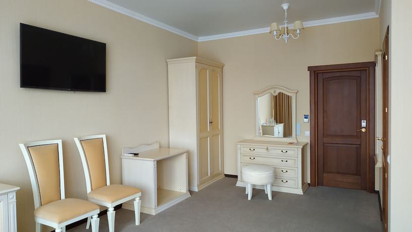 Imagen de la habitación del Hotel Azimut Nalchik. Foto 12