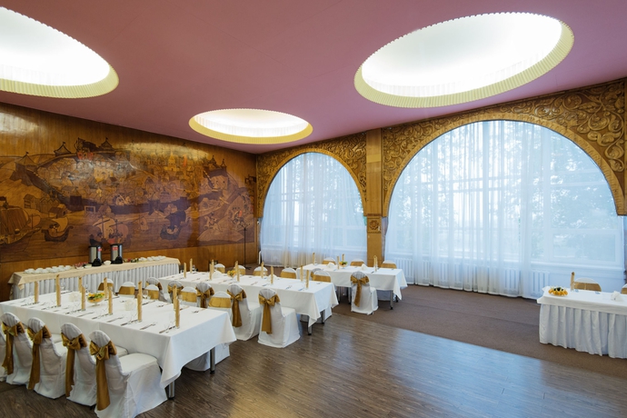Imagen de los interiores del Hotel Azimut Nizhniy Novgorod. Foto 16