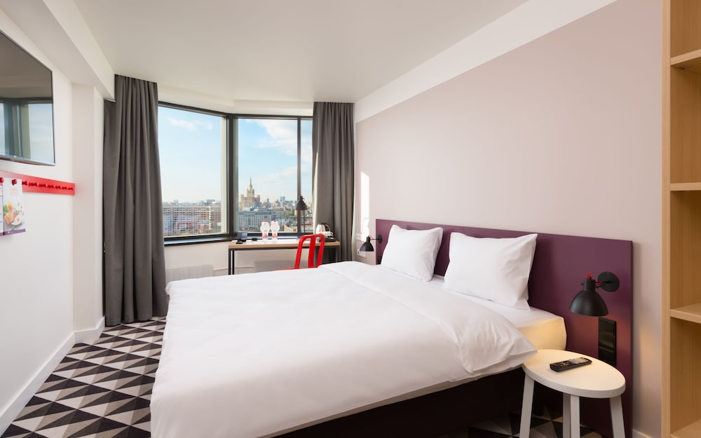 Imagen de la habitación del Hotel Azimut Smolenskaya Moscow. Foto 8