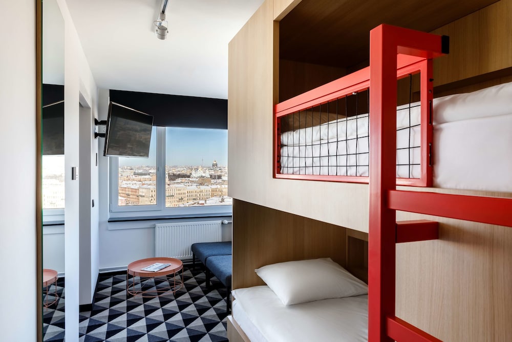 Imagen de la habitación del Hotel Azimut St Petersburg. Foto 8