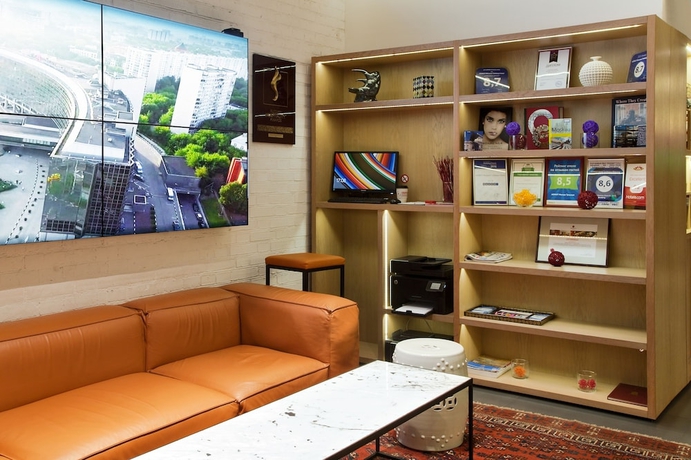 Imagen de los interiores del Hotel Azimut Tulskaya Moscow. Foto 18