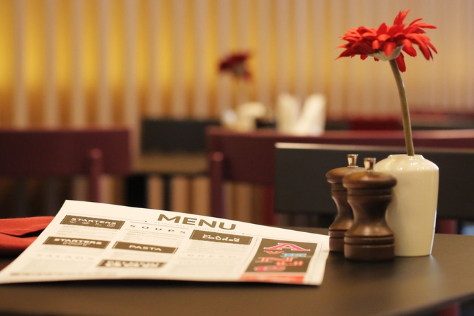 Imagen del bar/restaurante del Hotel Azimut Voronezh. Foto 5