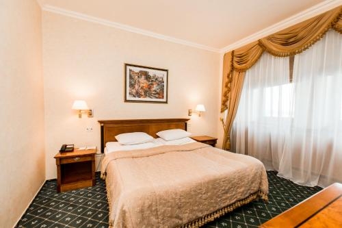 Imagen de la habitación del Hotel Azimut Yakutsk. Foto 9