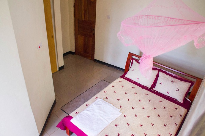 Imagen de la habitación del Hotel Azisar Grand Hotel. Foto 10