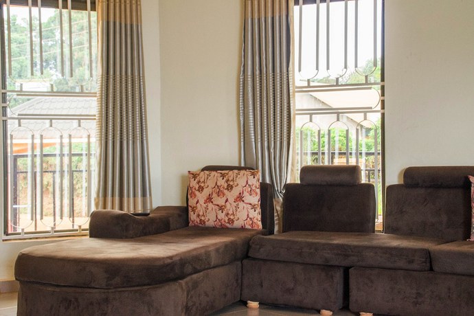 Imagen de la habitación del Hotel Azisar Grand Hotel. Foto 11