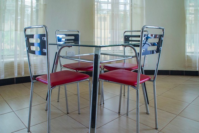 Imagen de la habitación del Hotel Azisar Grand Hotel. Foto 17