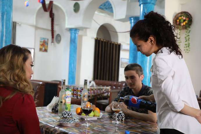 Imagen del bar/restaurante del Hotel Aziya-Nukus. Foto 4