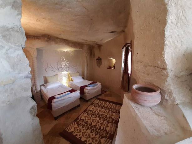 Imagen general del Hotel Aziz Cave. Foto 1
