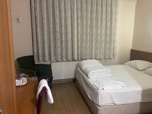 Imagen de la habitación del Hotel Azizoglu Malkoc. Foto 5