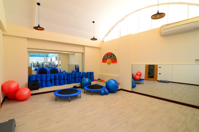 Imagen de los interiores del Hotel Azka. Foto 5